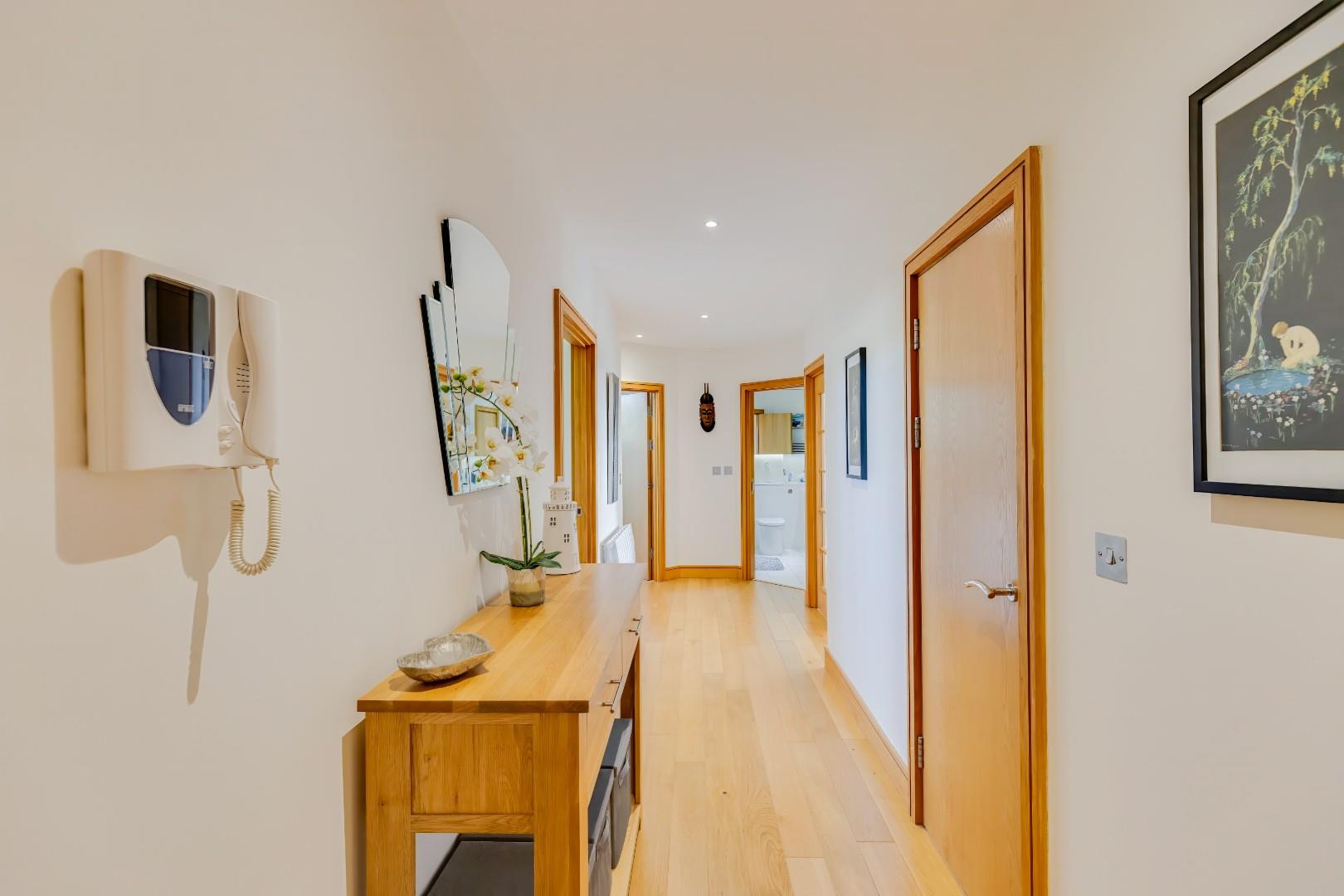 115 Headlands, Hayes Point, Sully, CF64 5QH